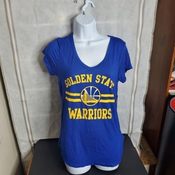 Golden State Warriors Women’s V Neck T Shirt Size Medium Blue Yellow - Picture 5 of 6